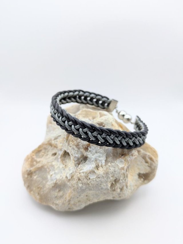 Slim Flat Braid Kumihimo Bracelet (2)