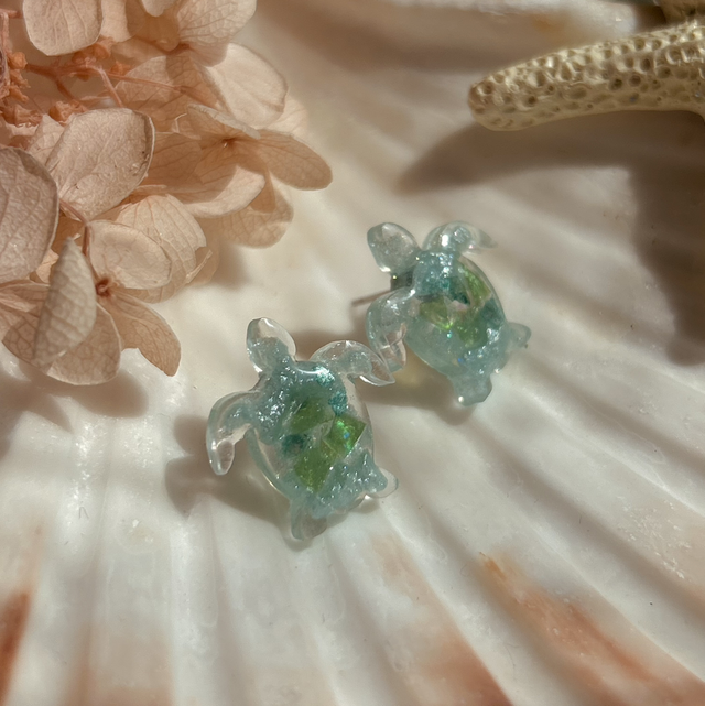 Turtle Stud Earrings with Sea Glass Style 1