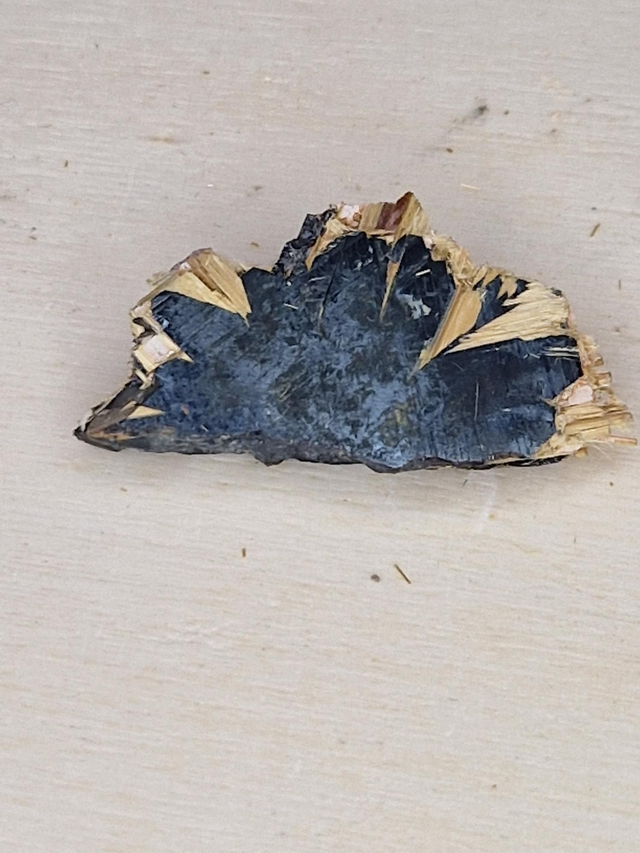 Hématite, Rutile / 017