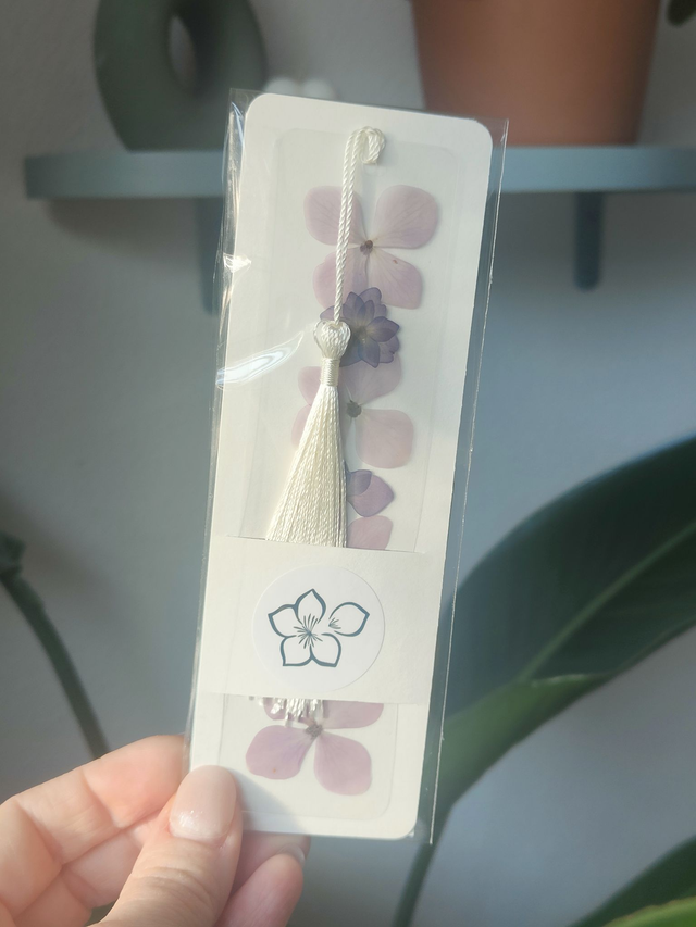 Marque page Hortensia violet nacré