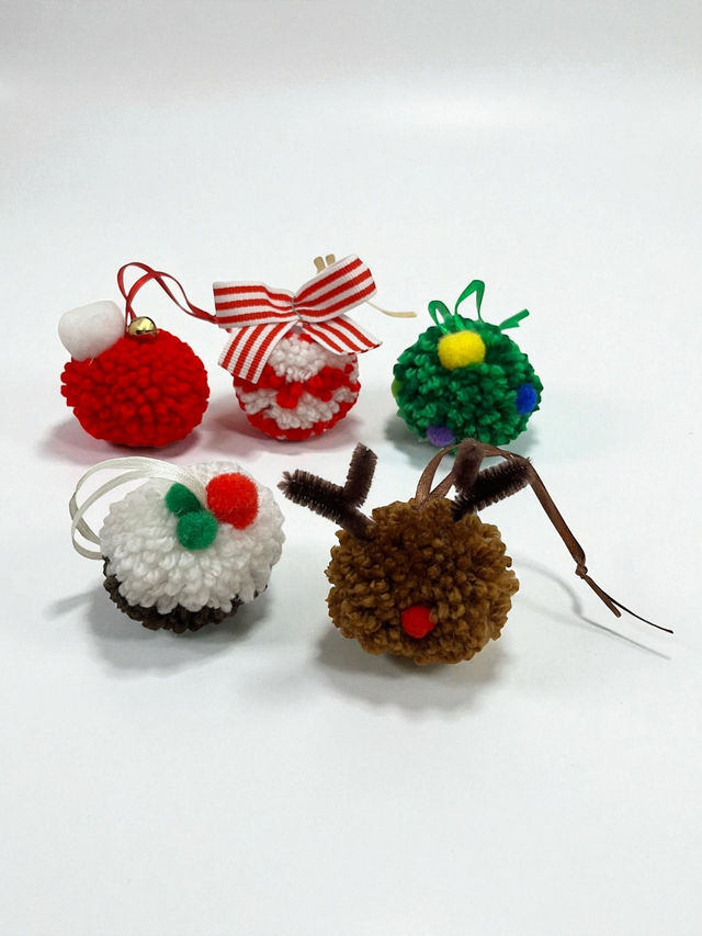 Set of 5 Mini Poms Christmas Decorations 