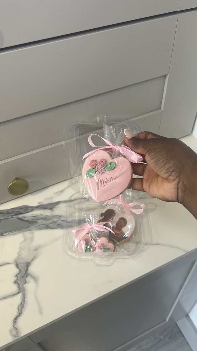 Mother's Day: Biscuit Box (Discounted: Bundle offer add on, see description)