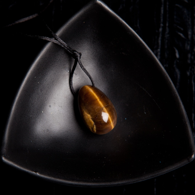 Oeuf de yoni oeil de tigre