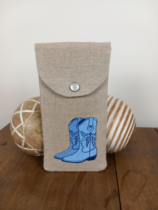 Étui à lunettes ou pochette téléphone lin brodé "Bottes santiags bleues"