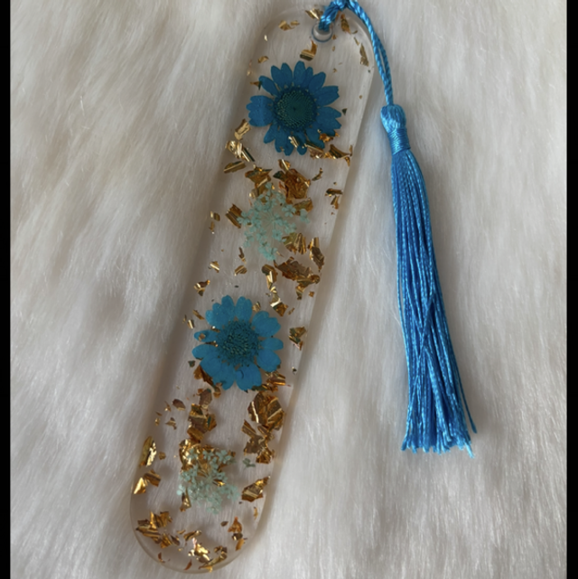 Marque-pages fleurs bleue 