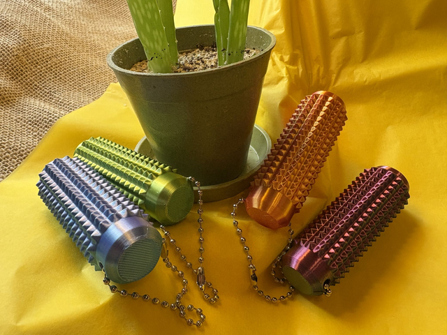 Pain fidget - two tone colours