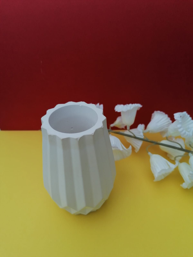 Plâtre - Vase Lyra