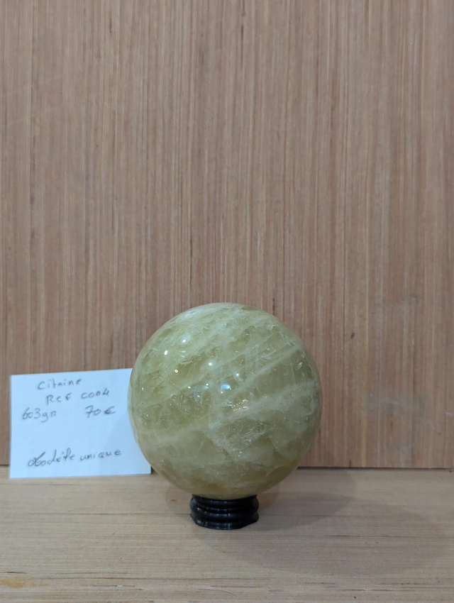 C004 sphère citrine