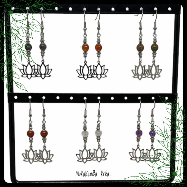 Boucles d’oreilles en acier inoxydable et perles en pierres naturelles. Fleur de lotus