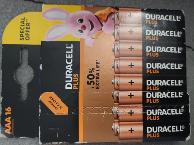 16 piles AAA PLUS DURACELL