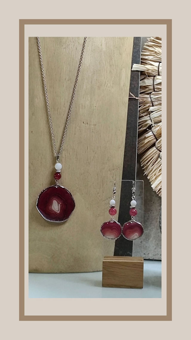 Parure fausse Agathe rouge et perles 