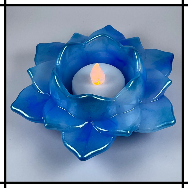 Handmade Resin Lotus Flower Tealight Holder – Ocean Blue &amp; White | Decorative Mindfulness Home Décor - LTH-015