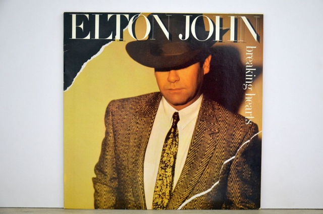 John, Elton - Breaking Hearts (1984)