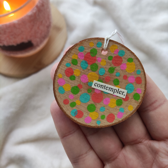 Contempler - Mini rondin de bois à suspendre