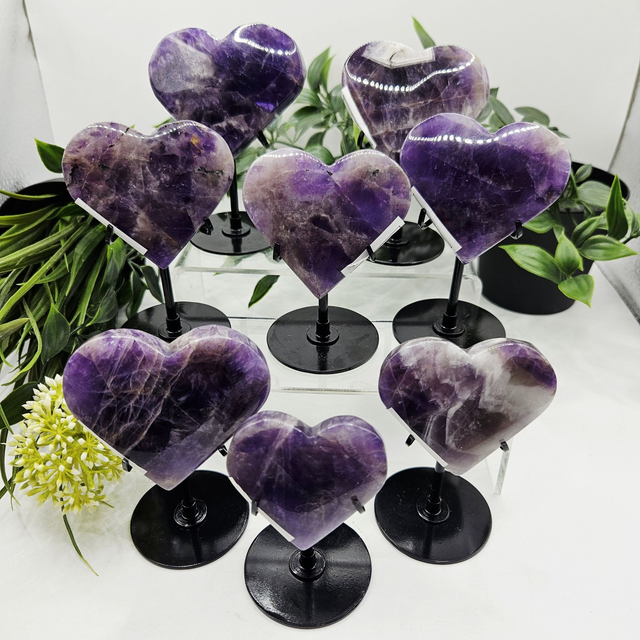 Amethyst Hearts with stand