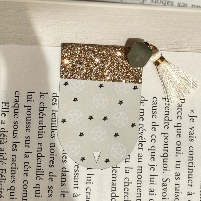 NEW Marque-pages Sabrina avec pompon