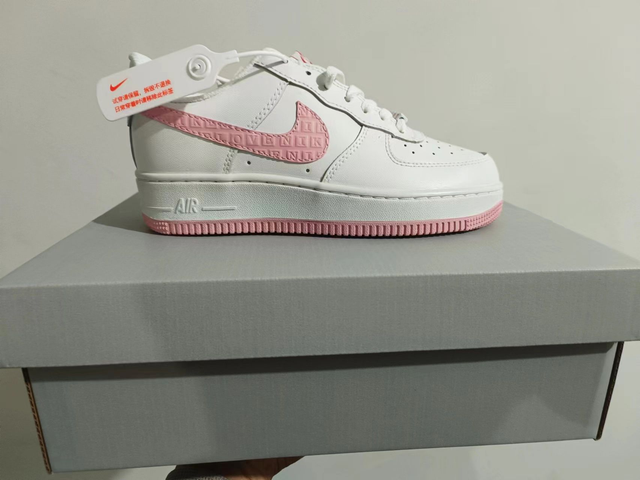 Nike Air Force 1 (Vendu sans la boîte )