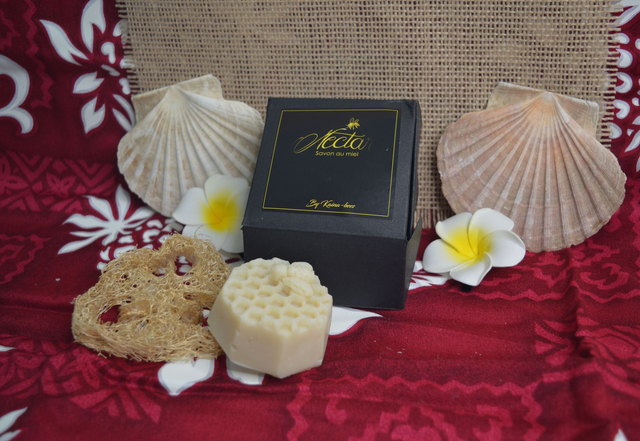 Savon au miel avec lofa 