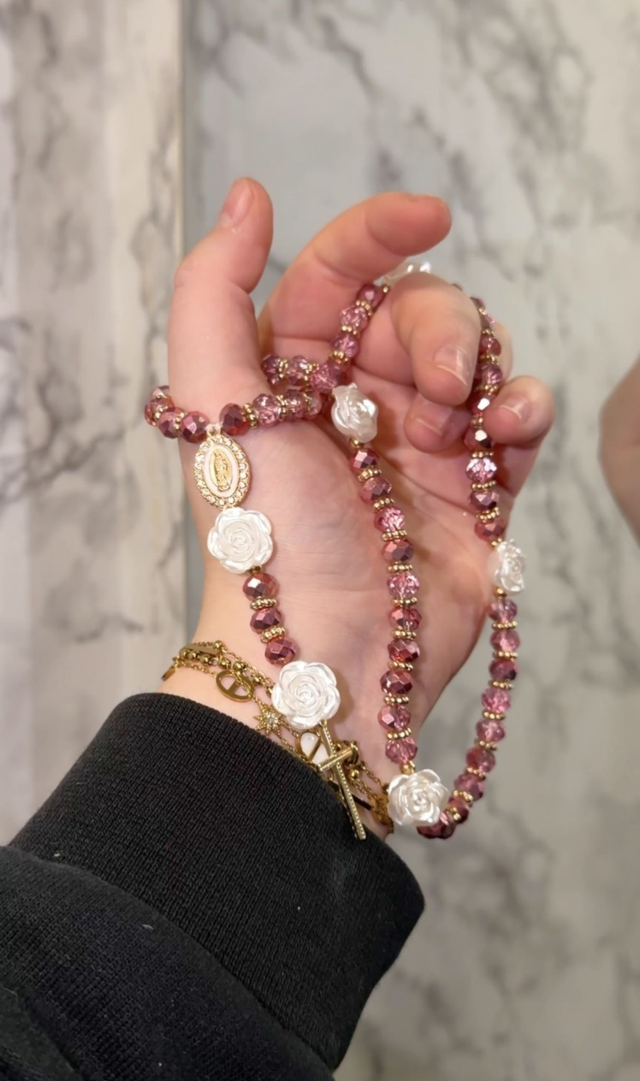 Chapelet S U Z A N N E