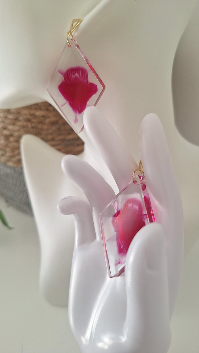 Boucles d'oreilles losanges encre rose