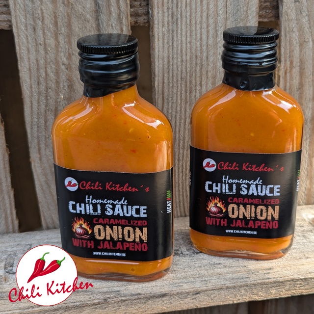 Caramelized Onion Jalapeño Chili Sauce