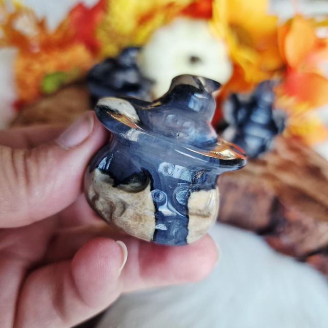 Volcano Agate Witches hat pumpkin 