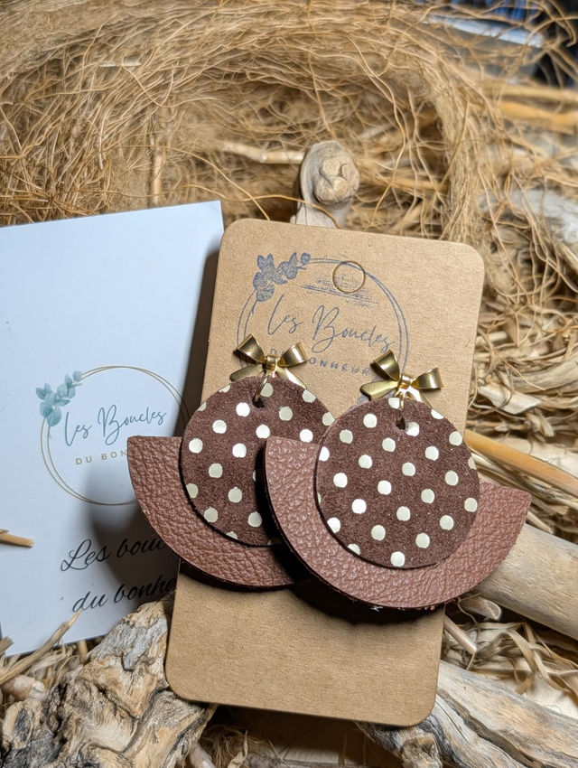 Boucles d'oreilles Dona marron à pois doré do121