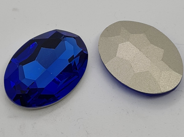 Fancy Oval K9, Capri Blue, 30x20mm