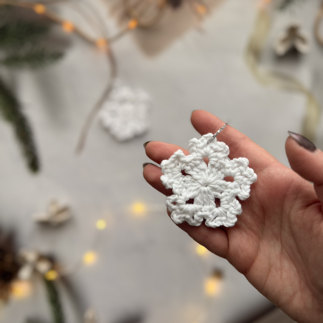Accroche pour Sapin Flocon de neige au crochet