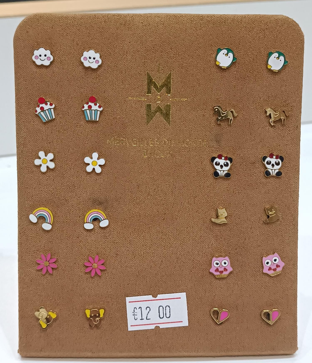 Boucles d'oreilles en acier doré