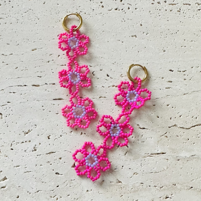 Oorbellen bloemen roze