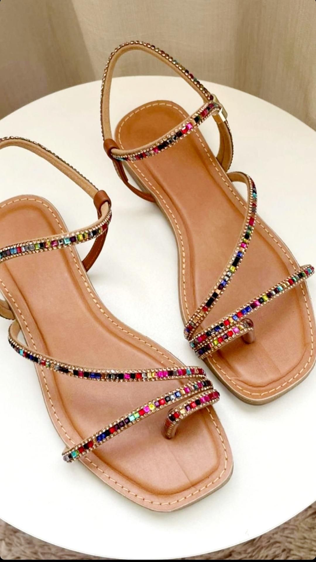  Sandales Glamour Arc-en-Ciel – Ose la couleur ! 