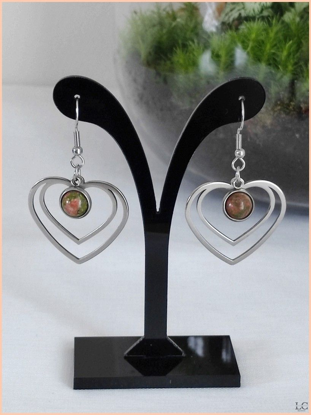 Boucles d&#039;oreilles crochet, pierre naturelle - Unakite