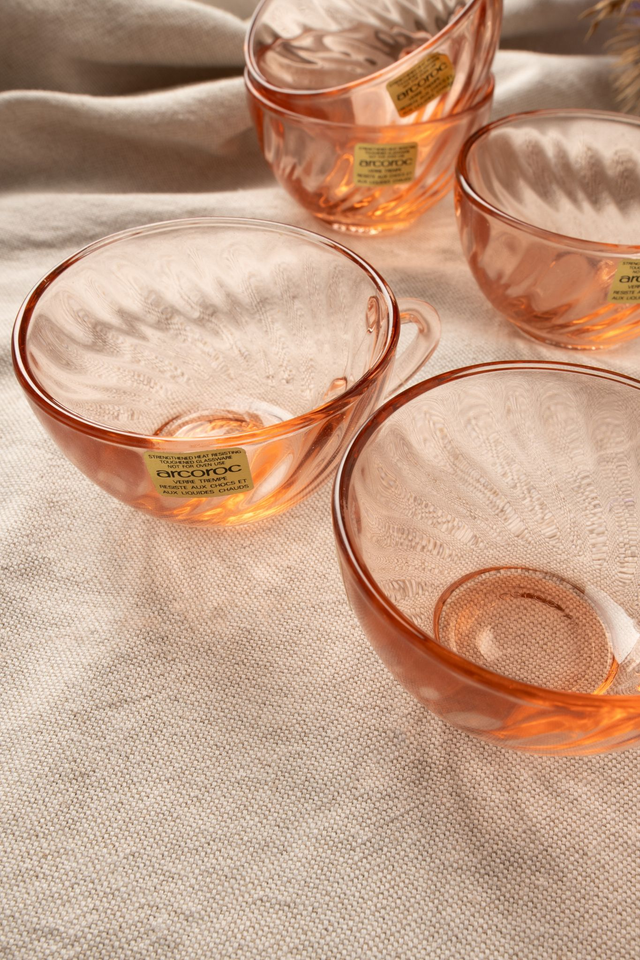 Lot de 6 tasses et soucoupes arcoroc roses ✨