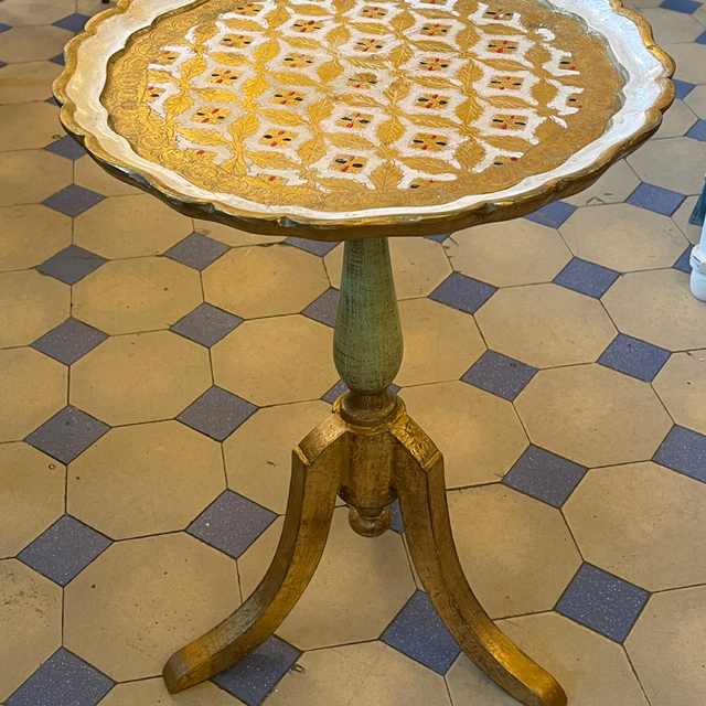 Wunderschöner Tisch Gold Grün Weiß aus Holz 