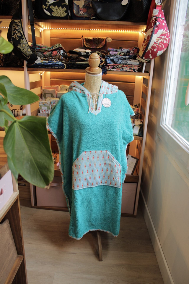 Poncho de bain / le petit atelier de Maya 