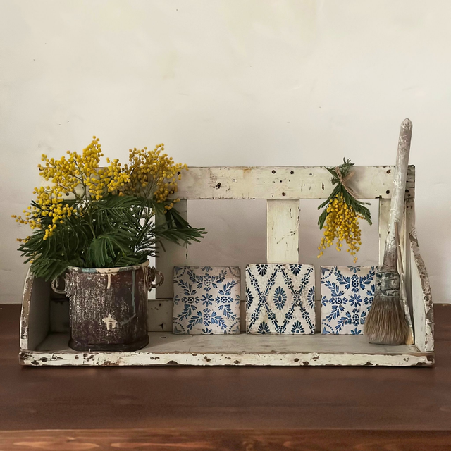 l'étagère murale en bois blanc