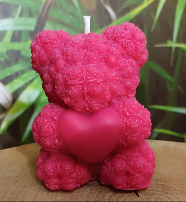 Bougie "ourson" fraise et menthe (petit modèle)