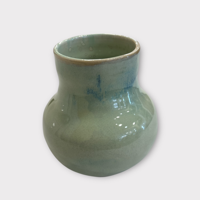 Vase 13 cm, lys grøn - Helle Bornæs 