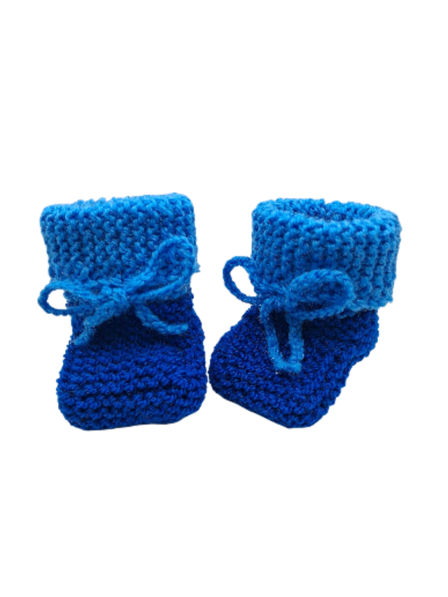 Gehäkelte Baby Socken Blau