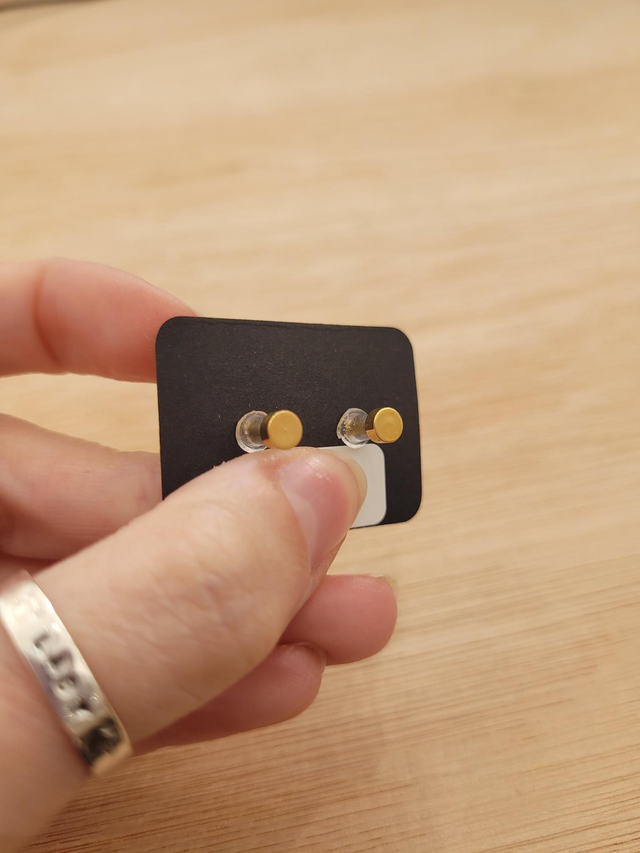 Gold stainless steel shell flat back stud earrings - SL-023