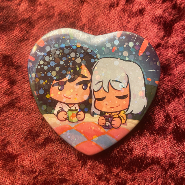 *LIMITED EDITION* Cosy Howl and Sophie Holographic Badge