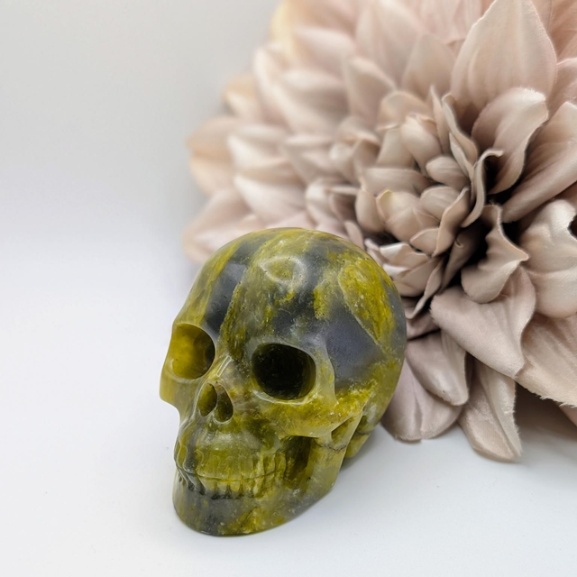 High Quality Hand Carved Crystal Skull - 3" Lemon Stone 