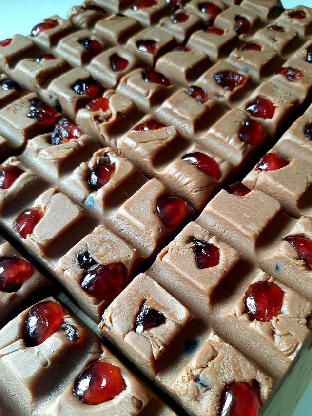 Black Forest Gateau Fudge