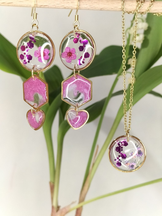 Parure rose et transparence