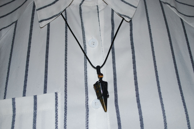 Collier pointe œil de tigre