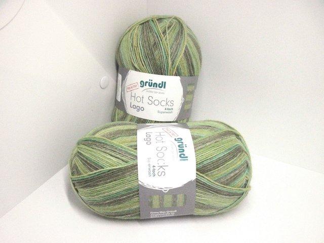 Pelote de fil à tricoter &quot;chaussettes&quot;  