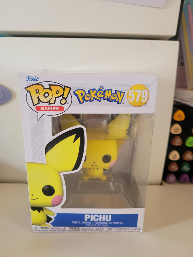 Pop neuf et emballer pichu
