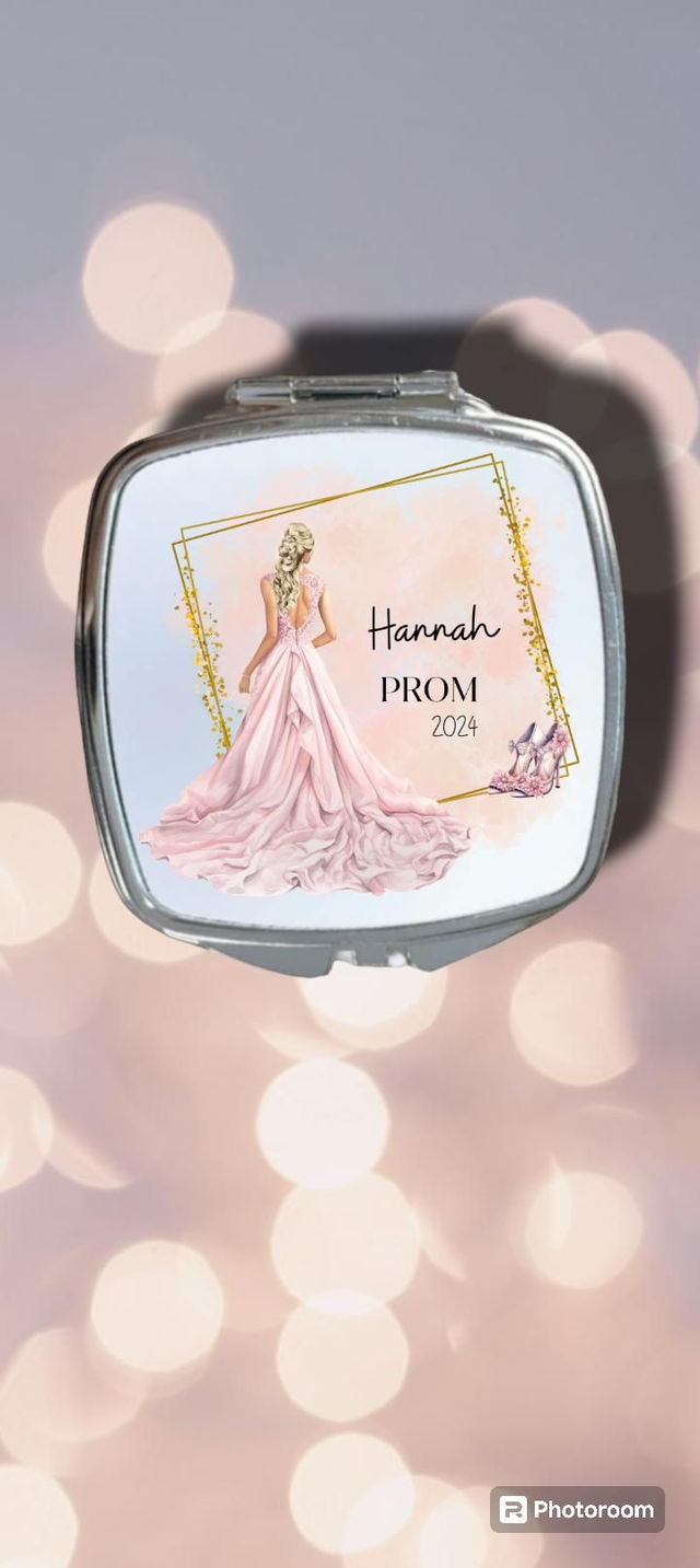 Prom mirror