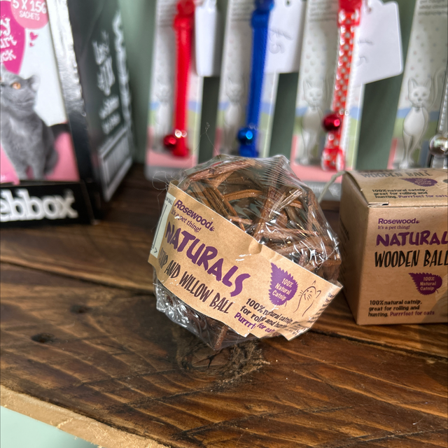 Willow catnip ball 